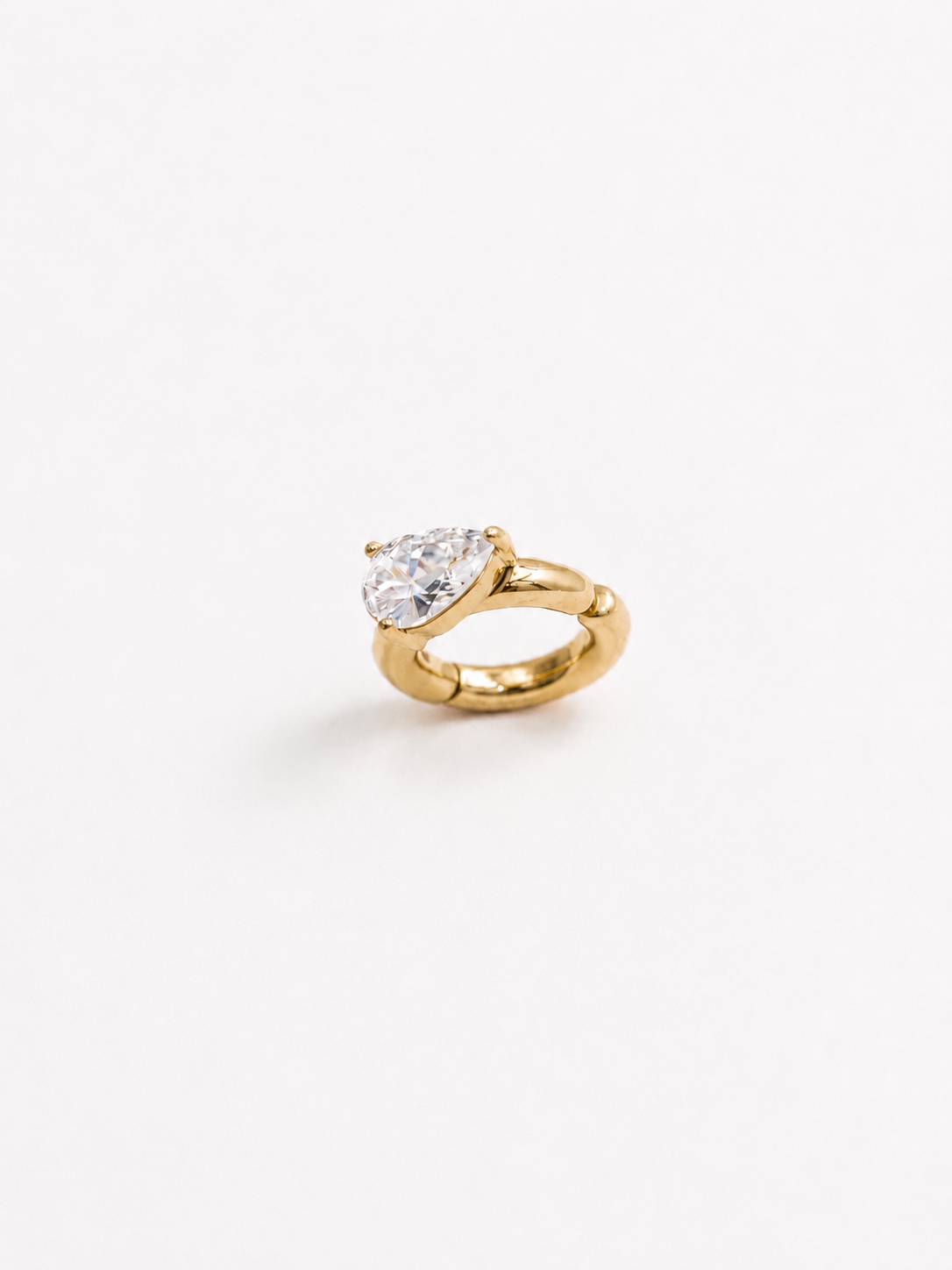 Iris Ear-cuff