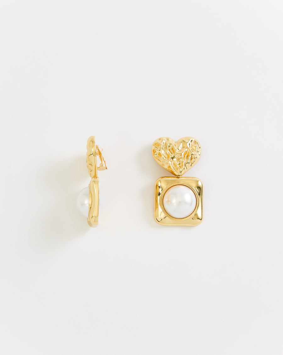 Marilyn Heart Earrings