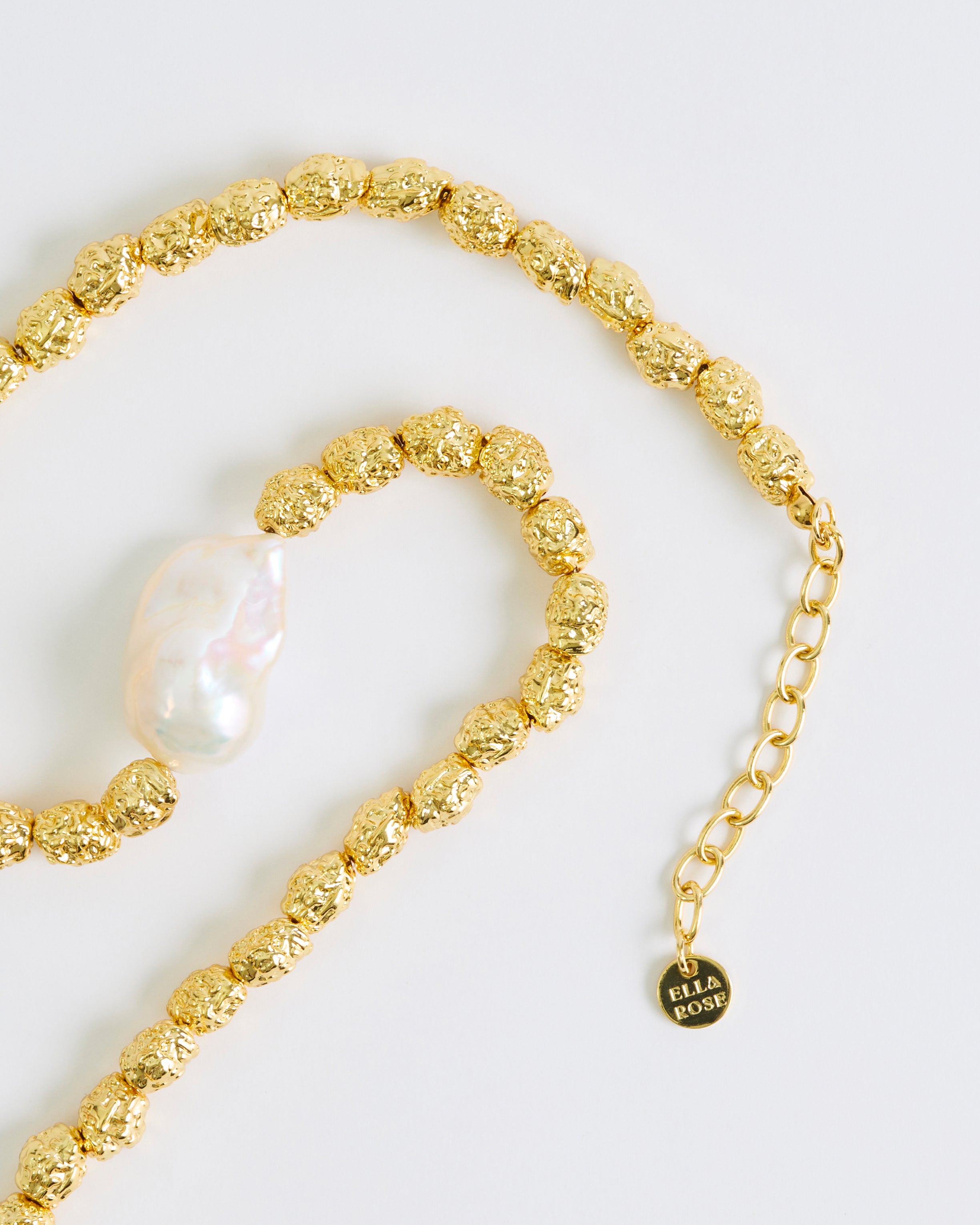 Isla Necklace